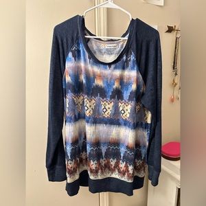 Maurice’s 1X light long-sleeved, pattered shirt